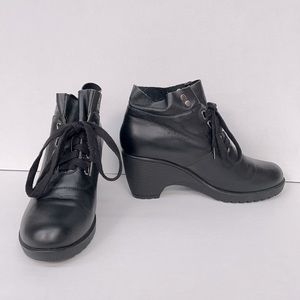 All leather boots with shoestring ties, never worn